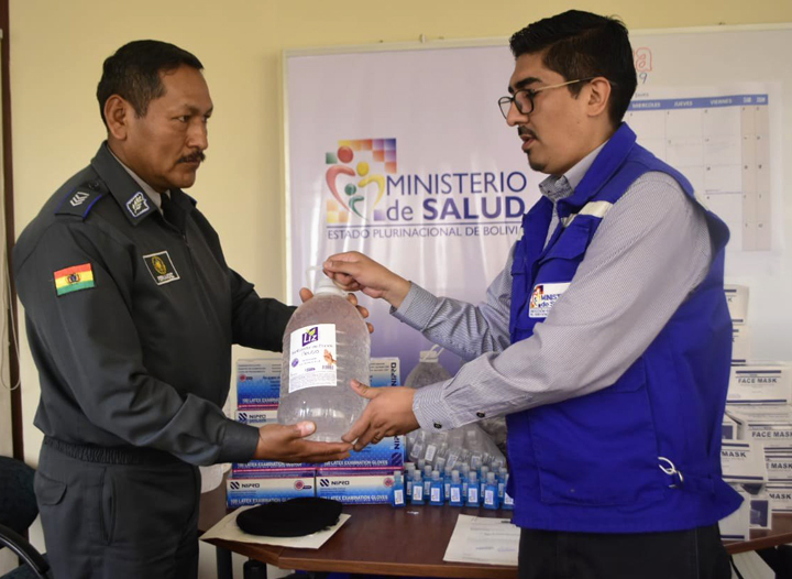 entrega insumos ffaa 01