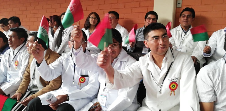 medicos bolivianos becados med